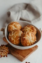 Kép 2/2 - Szafi Bakery túrós-sajtos pogácsa 450g (gyorsfagyasztott) (gluténmentes)