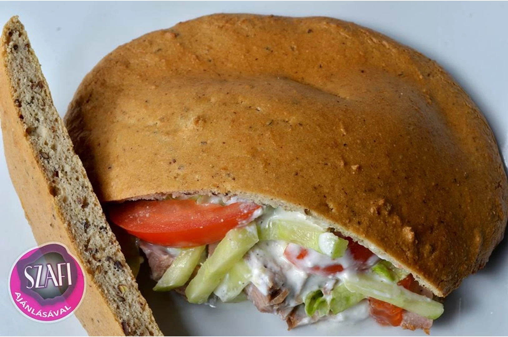 Paleo pitában paleo gyros