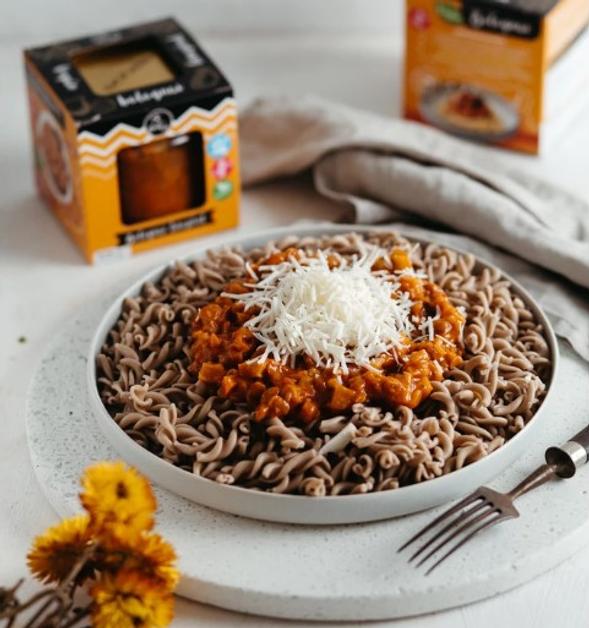 A Szafi Free Bolognai lencsével ideális mindazoknak, akik nem szeretnének lemondani kedvenc olasz ételükről, de a húsmentes, gluténmentes, vegán alternatíváját keresik.